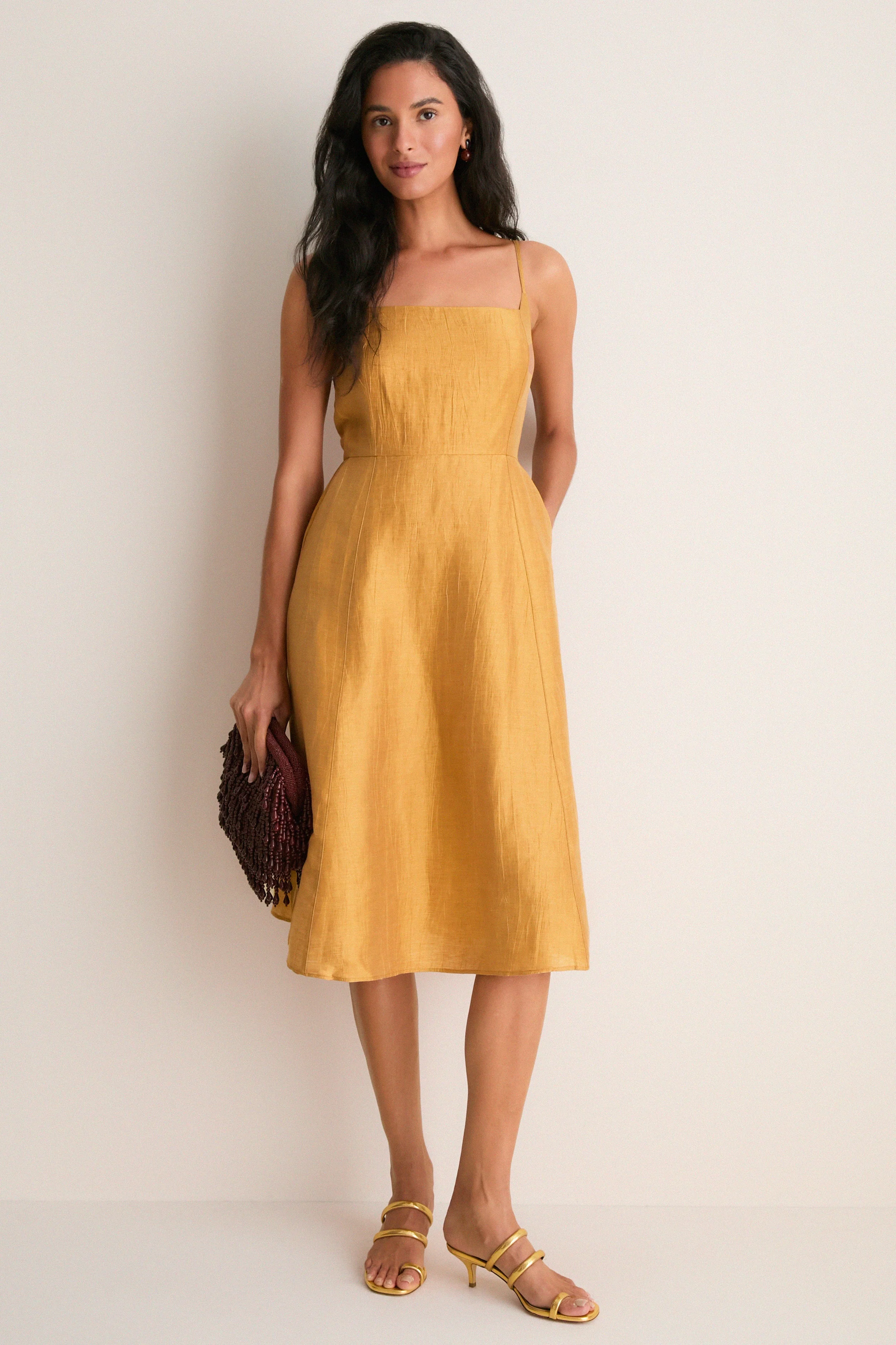 Golden Spice Meredith Midi Dress
