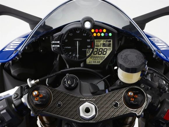 Protège réservoir A-Style Kit graphiqueYAMAHA 600 YZF-R6 (RJ27) - 2017 - 2020Ref : AS00294A / 43010892