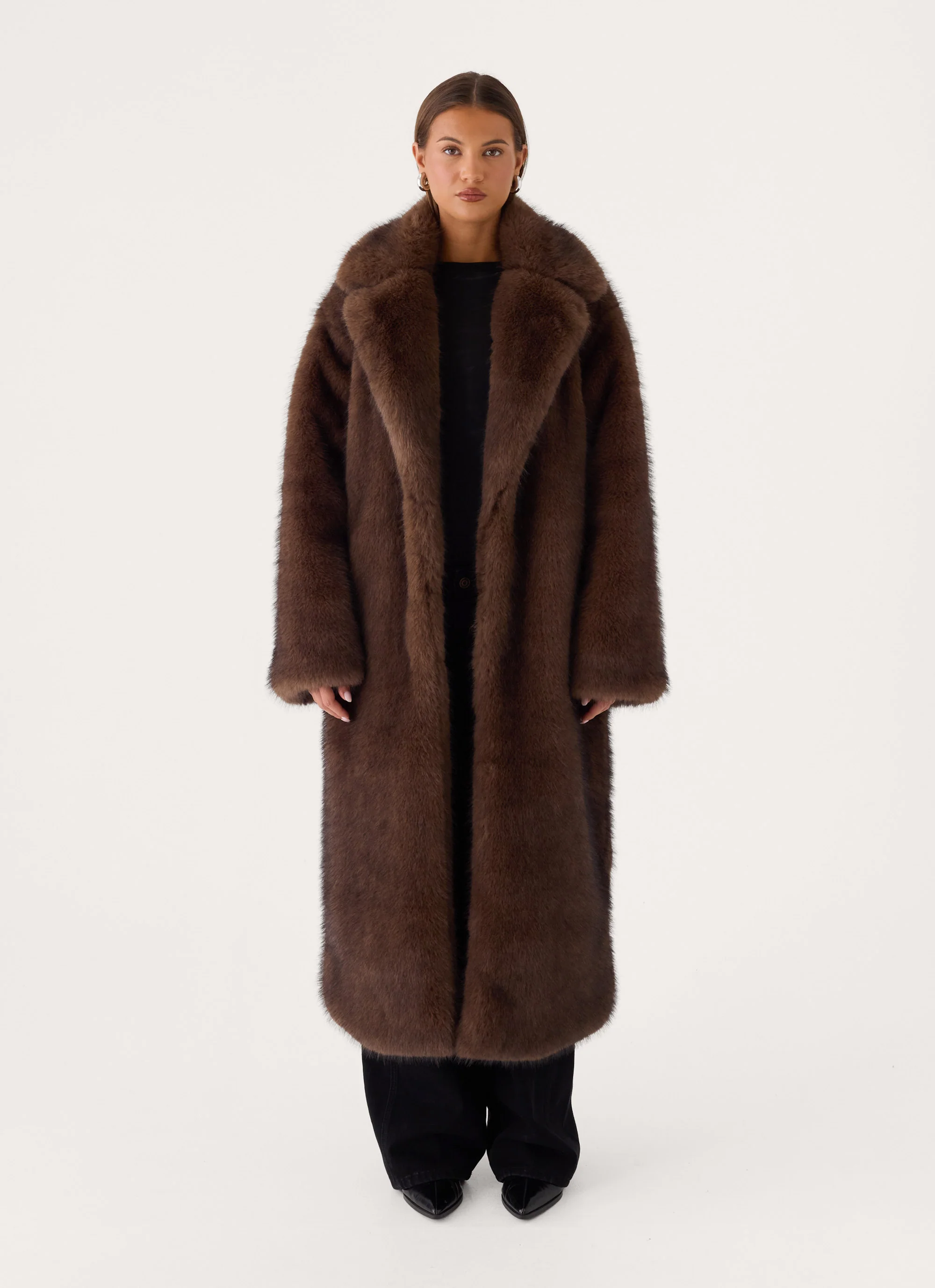 Aspen Avenue Faux Fur Coat - Chocolate