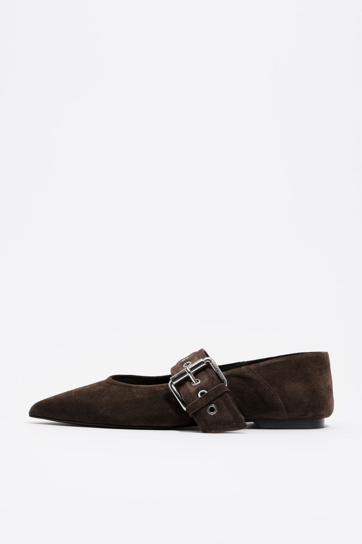 Brown suede ballerina