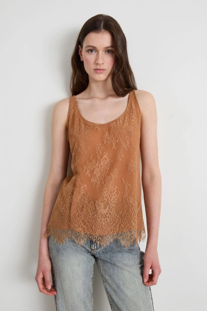 Lace top - CAMEL