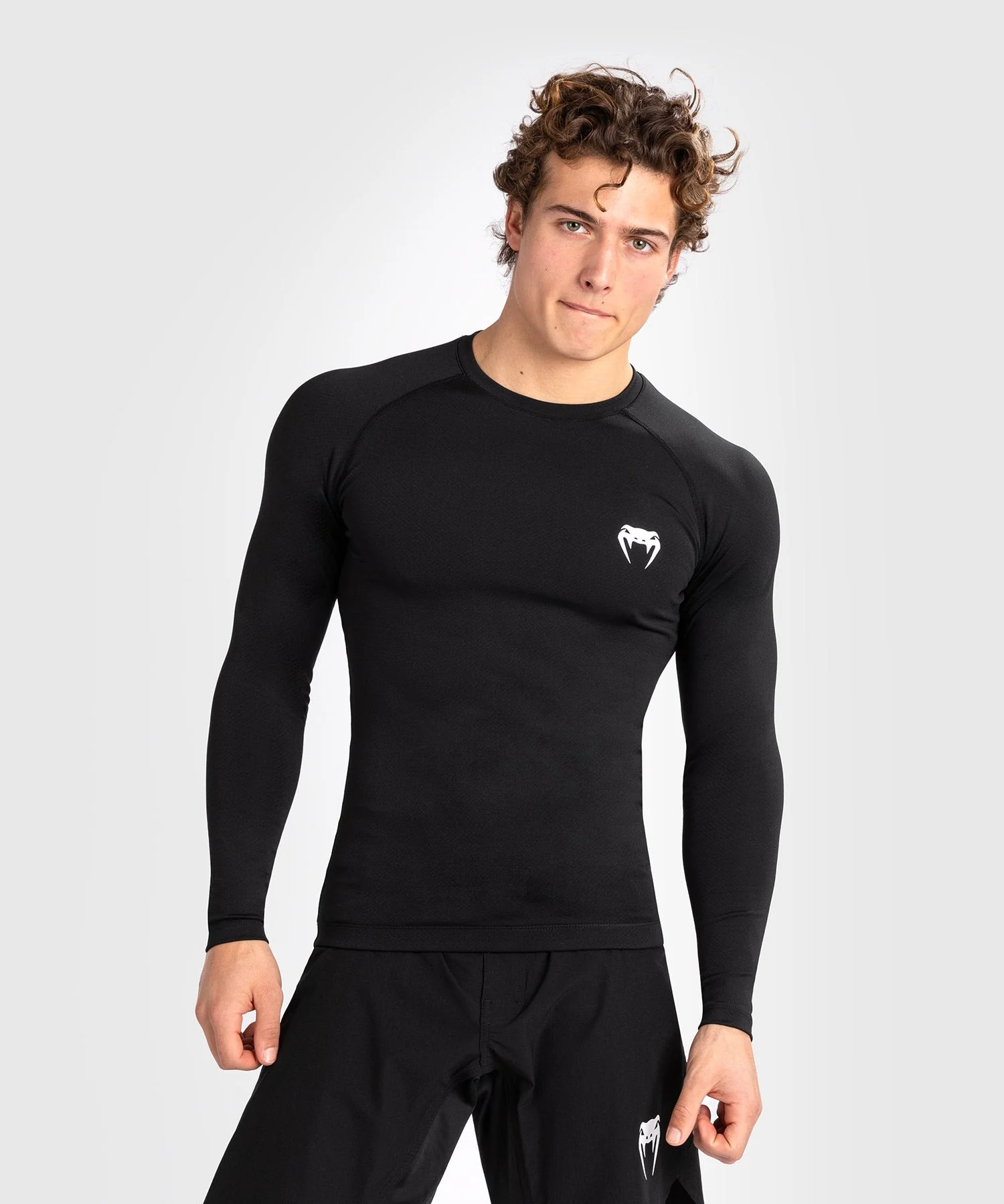 Venum Contender Men's Long Sleeve Rashguard - Black/White