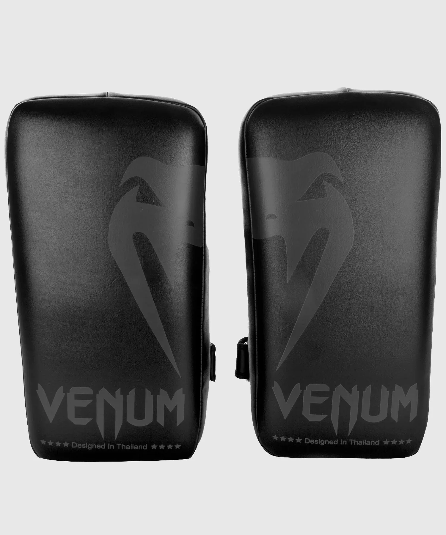 Venum Giant Kick Pads - Black/Black (Pair)