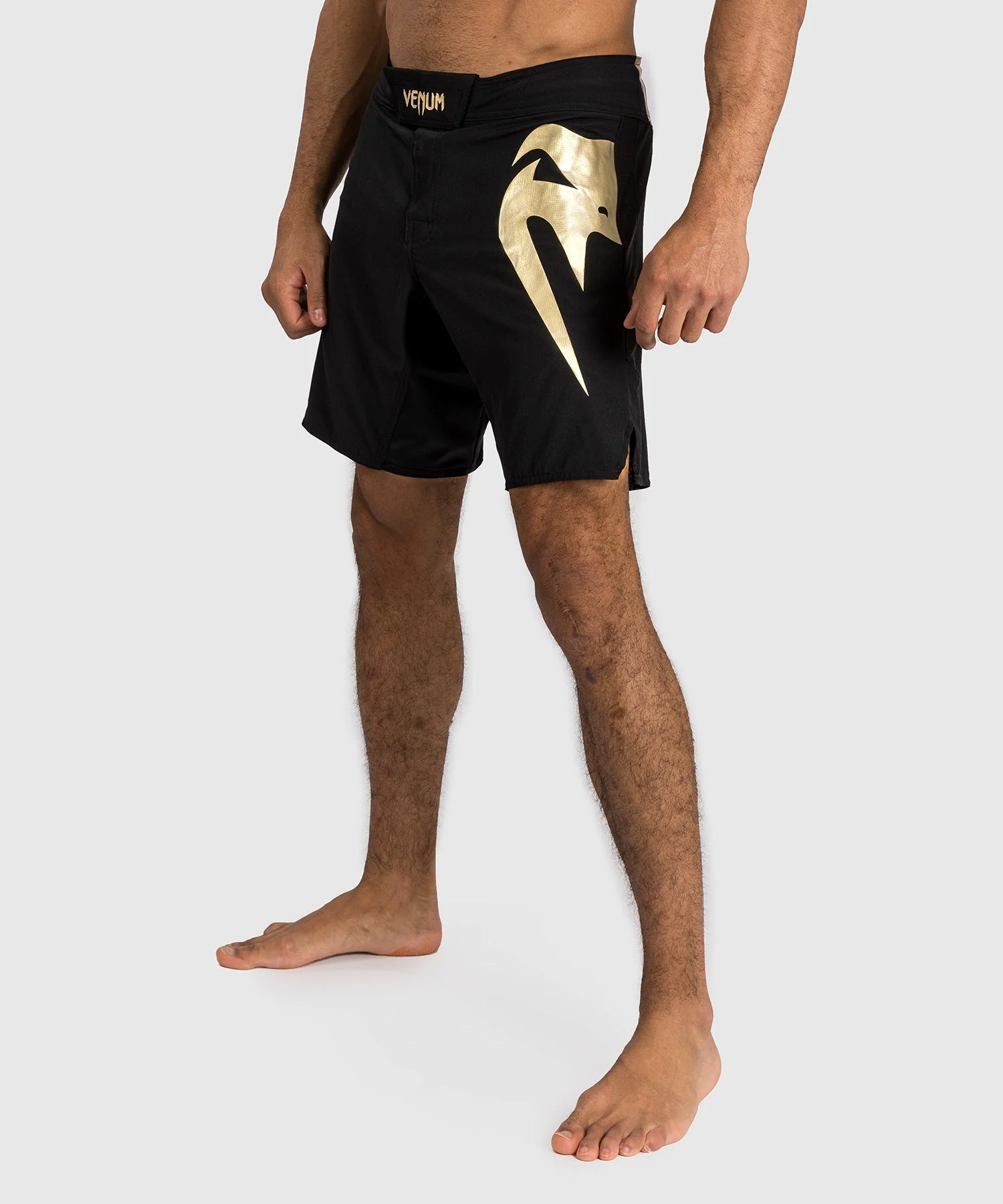 Venum Light 5.0 Fighshorts - Black/Gold