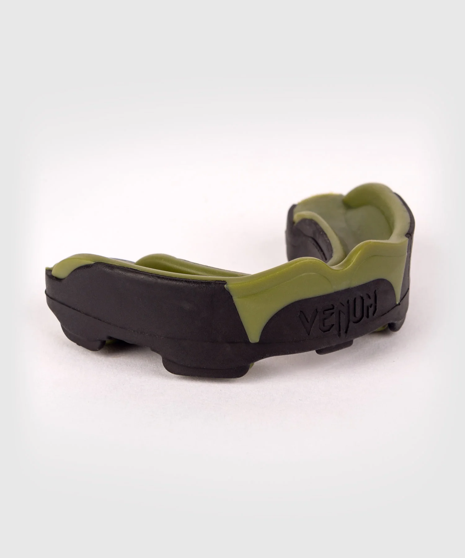 Venum Predator Mouthguard - Black/Khaki