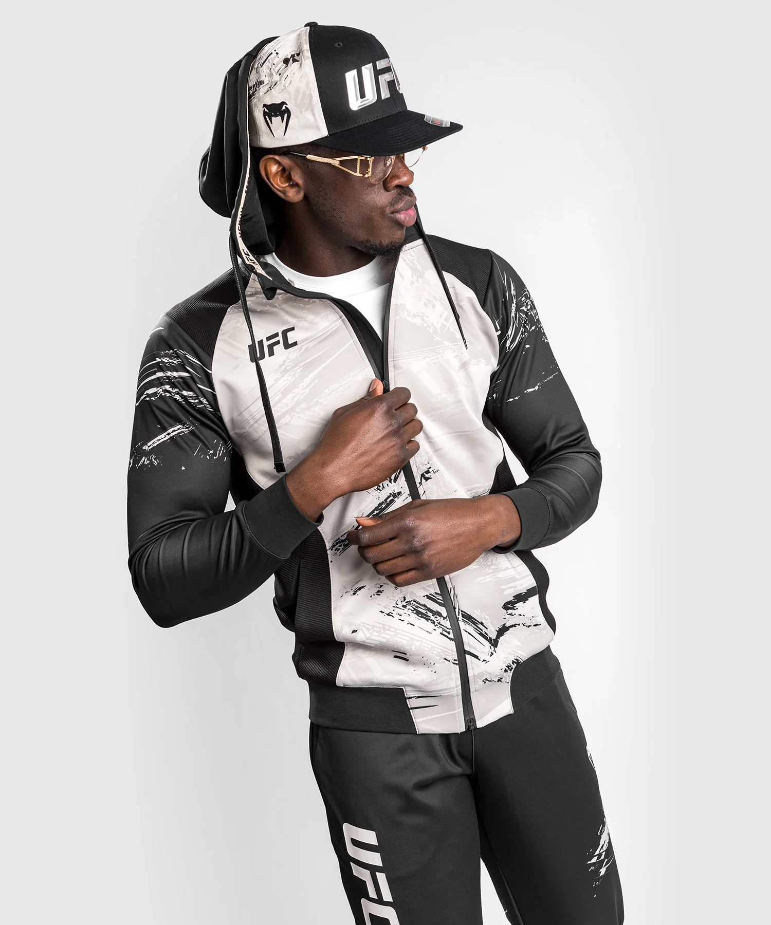 UFC Venum Authentic Fight Week 2.0 Men's Zipped Hoodie - Sand