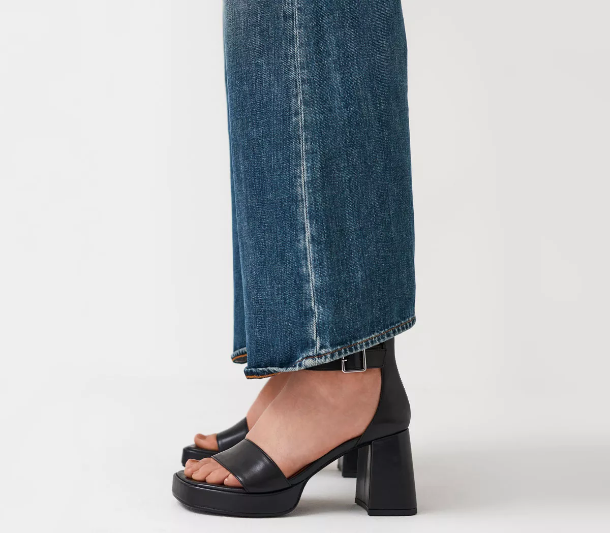 Vagabond Shoemakers Fiona Platform Heels Black Leather