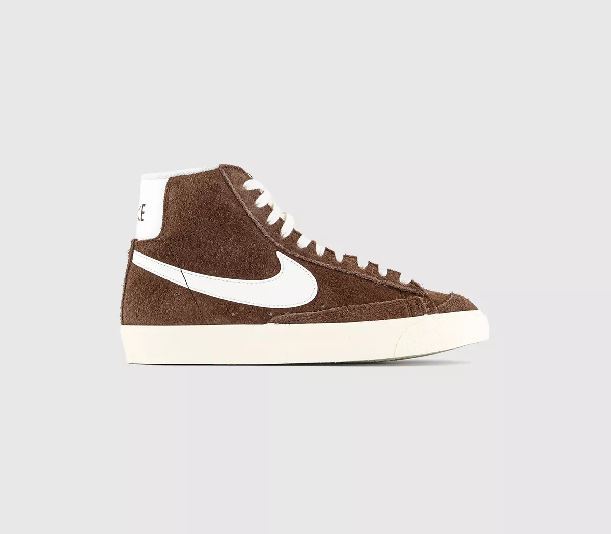 Nike Blazer Mid 77 Trainers  Cacao Wow Sail Coconut Milk Black