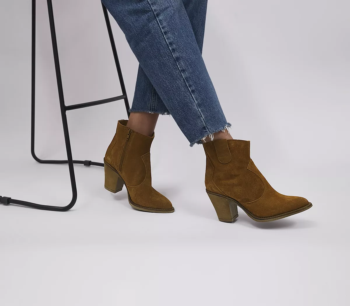 OFFICE Alabama Western Boots Tan Suede