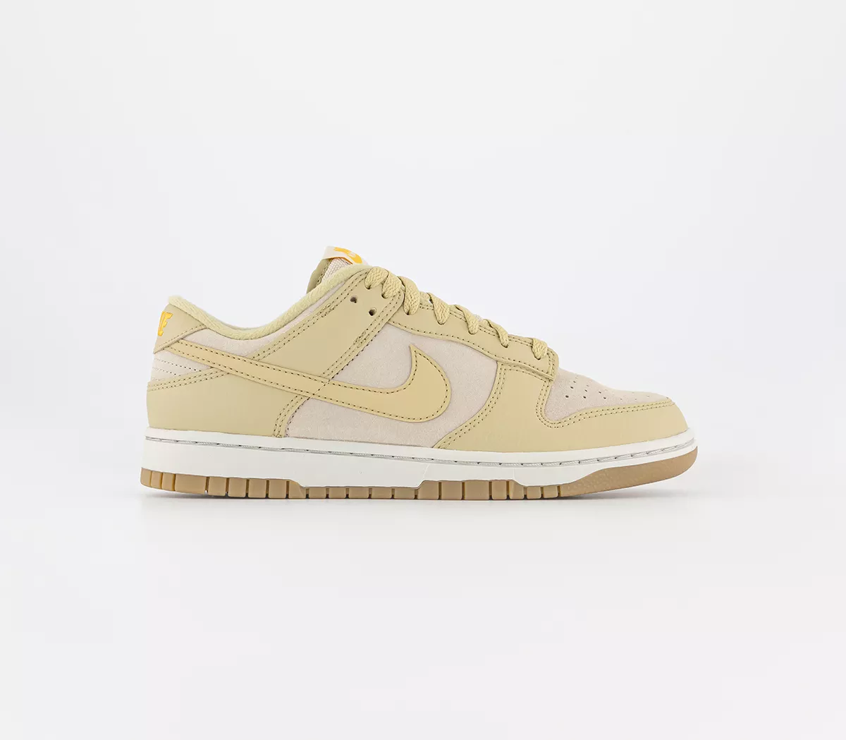 Nike Dunk Low Trainers Rattan Wheat Grass University Gold