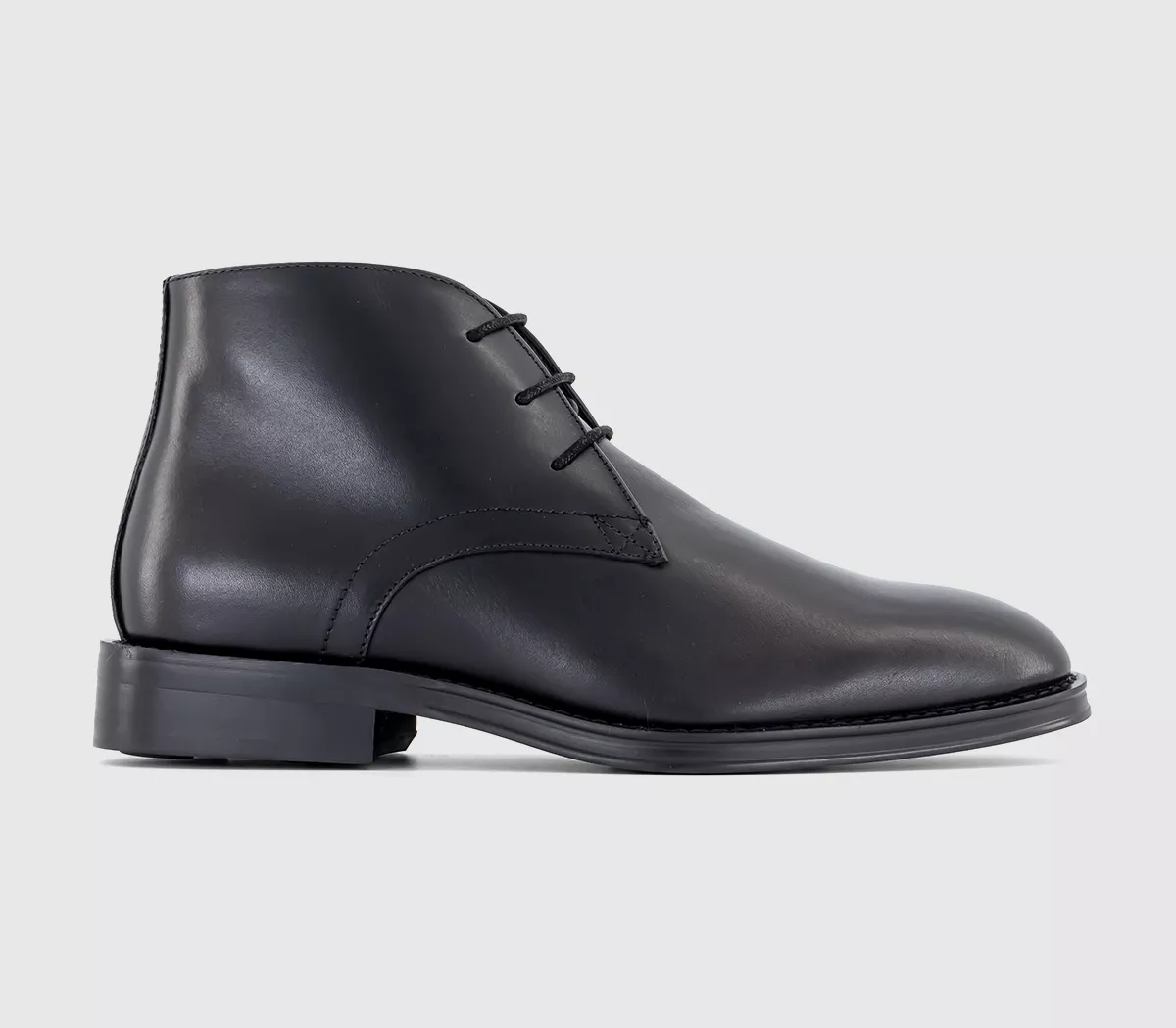 OFFICE Banbury Chukka Boots Black Leather