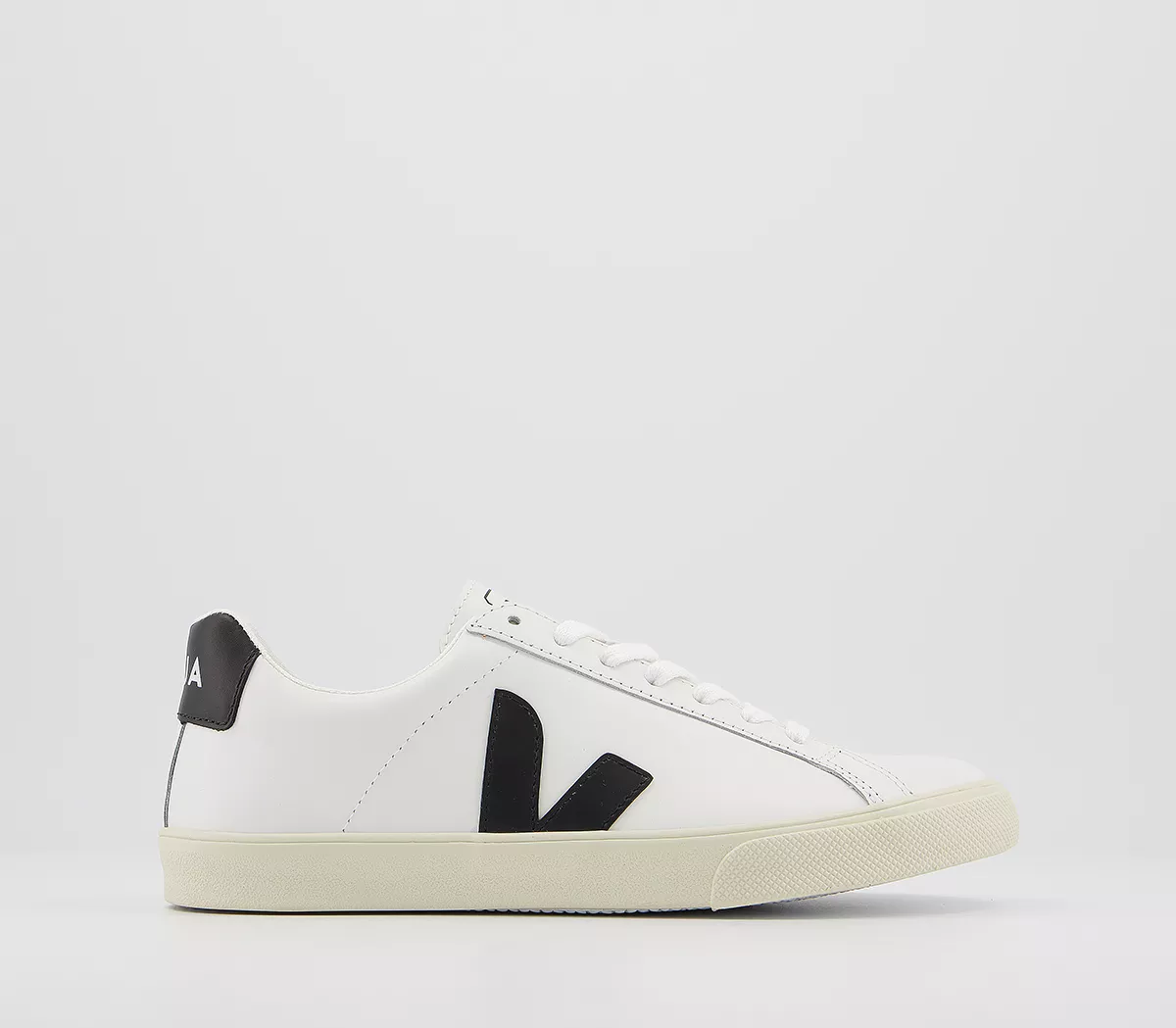 VEJA Esplar Trainers White Black F