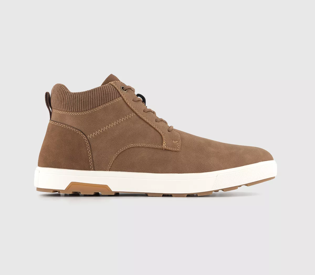 OFFICE Barnes Hybrid Chukka Boots Tan