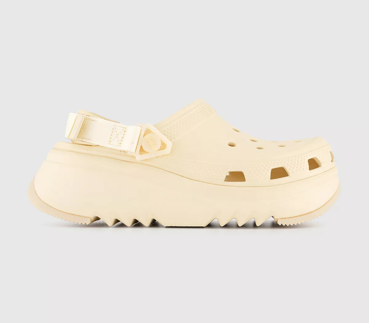 Crocs Classic Hiker Xscape Clogs Vanilla