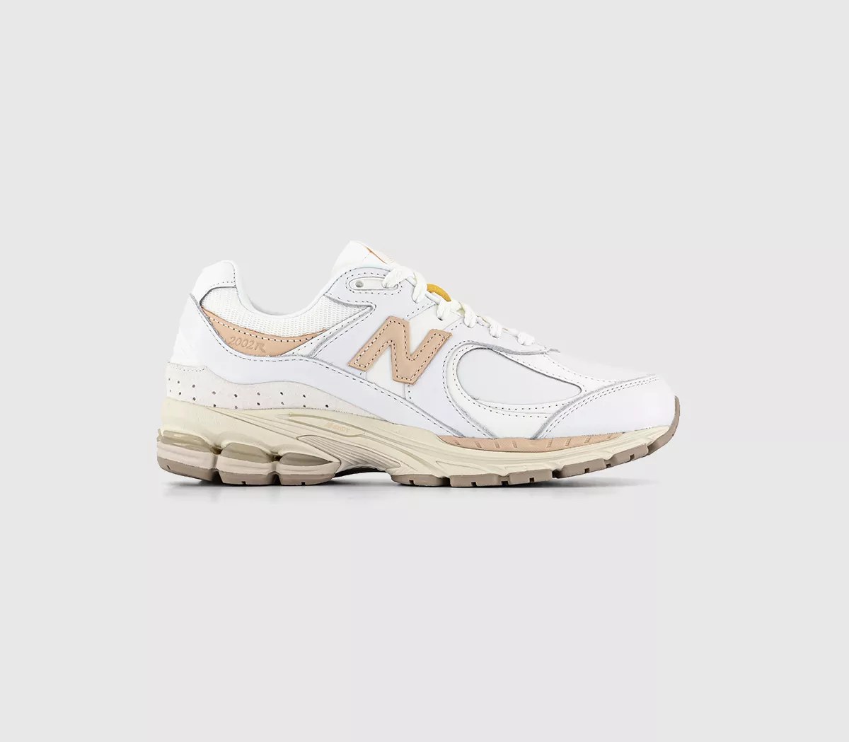 New Balance 2002R Trainers Bright White Offwhite Nude