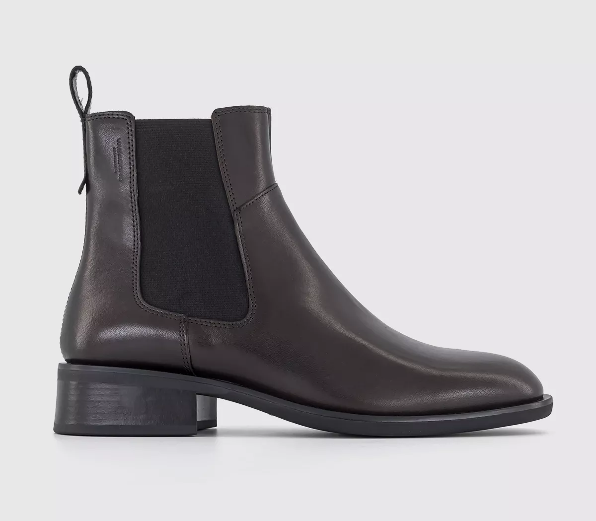 Vagabond Shoemakers Sheila Chelsea Boots Chocolate