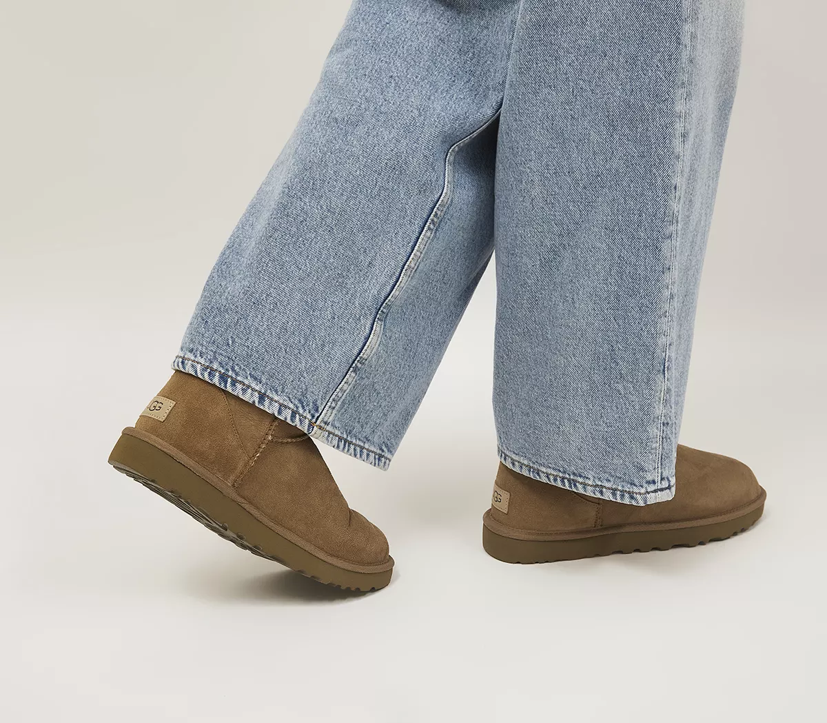 UGG Classic Mini II Boots Chestnut Suede