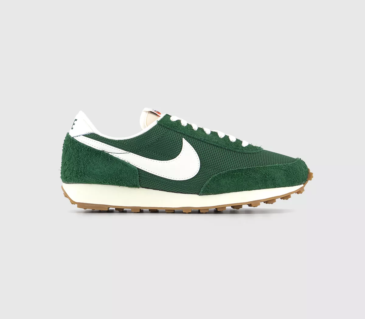 Nike Daybreak Trainers Fir Sail Coconut Milk Gum Med Brown