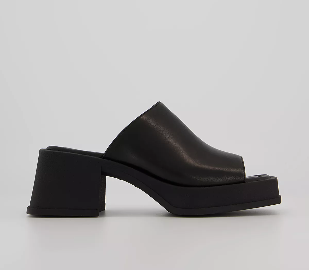 Vagabond Shoemakers Hennie Mules Black