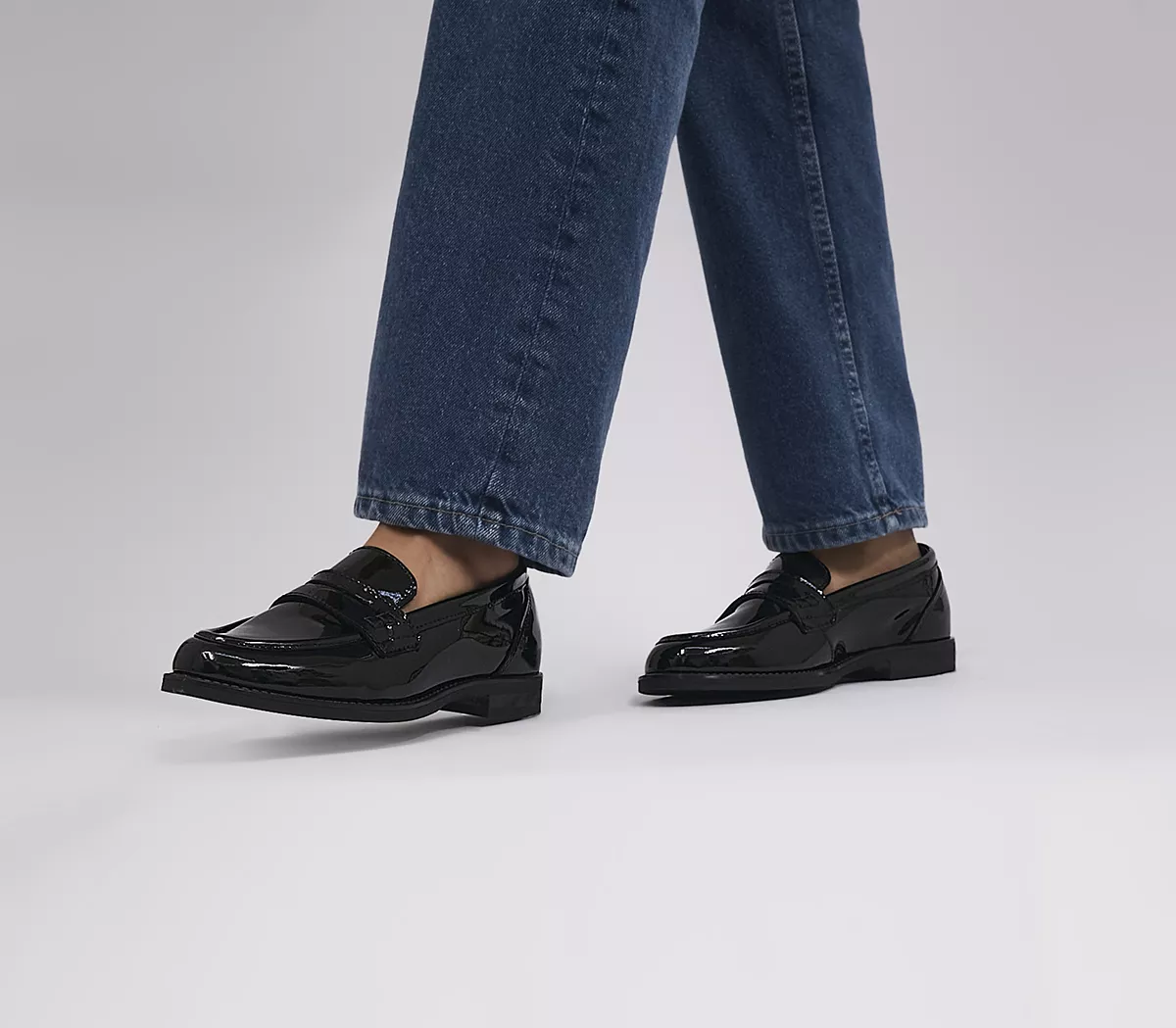 OFFICE First Class - Classic Penny Loafers Black Patent Leather