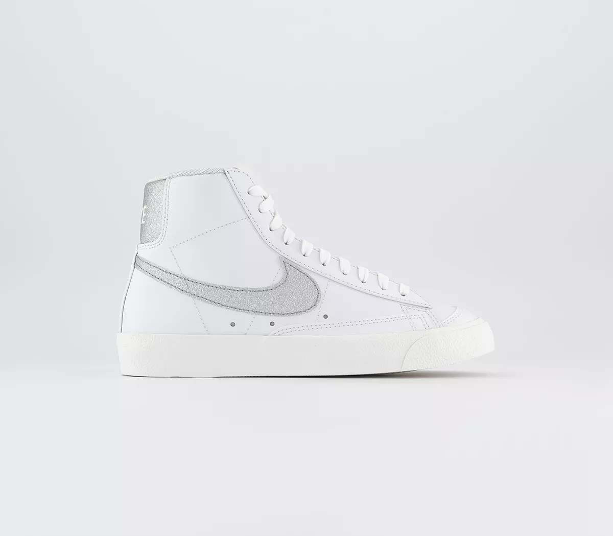 Nike Blazer Mid 77 Trainers White Metallic Silver Sail Summit White