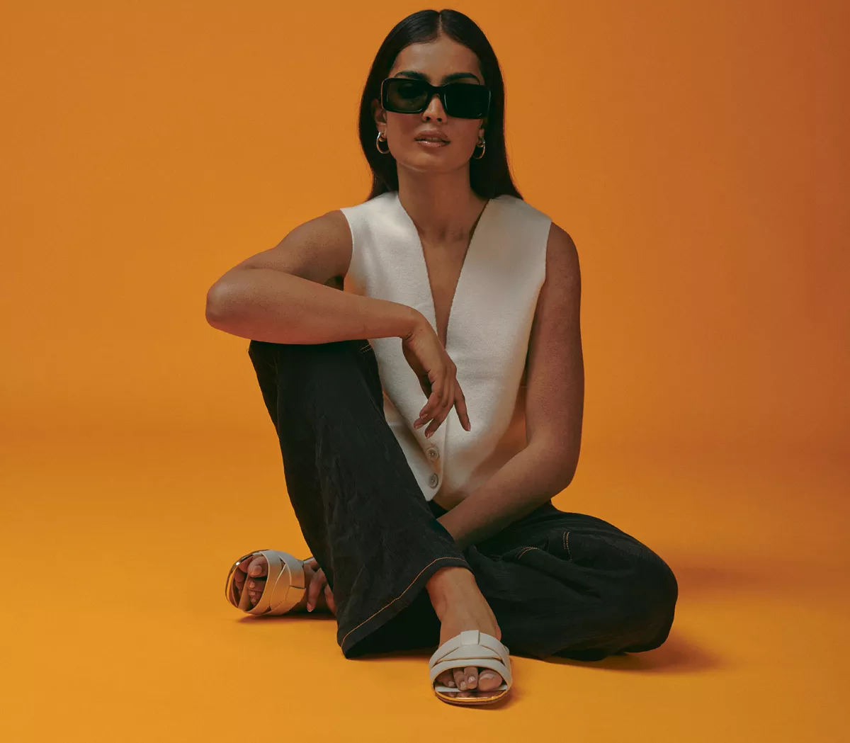 OFFICE Soul Searcher Hardware Mules White