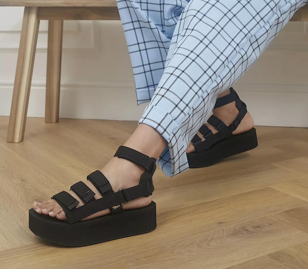 Teva Flatform Mevia Sandals Black