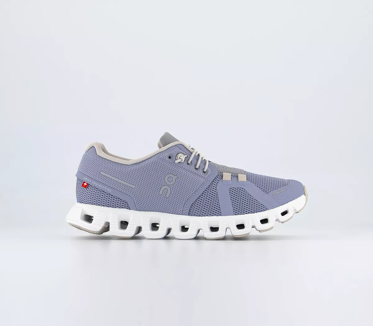 On Running Cloud 5 Trainers  Nimbus Alloy F