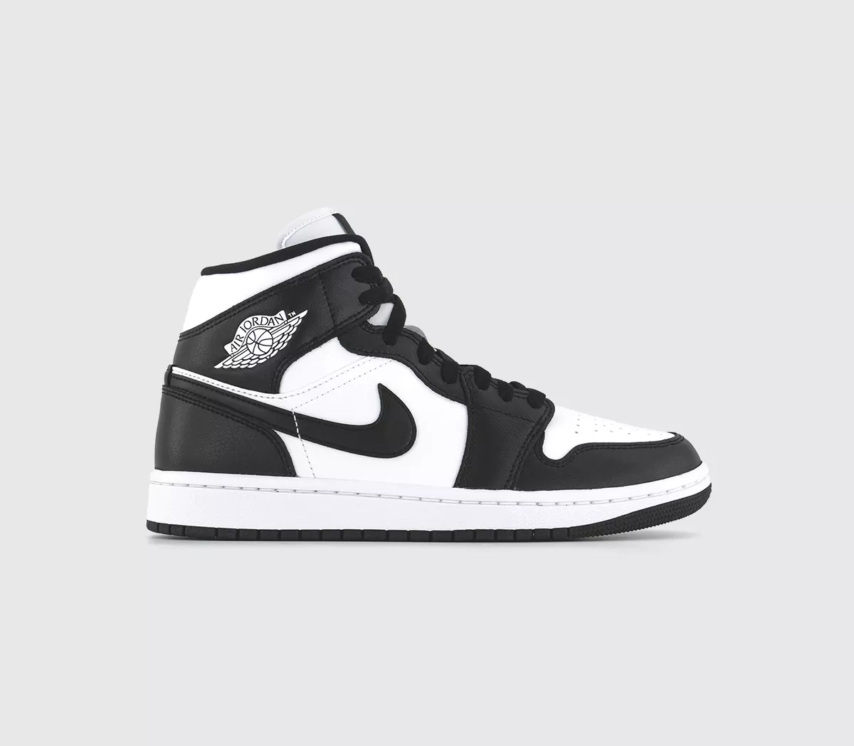 Jordan Air Jordan 1 Mid Trainers White Black White