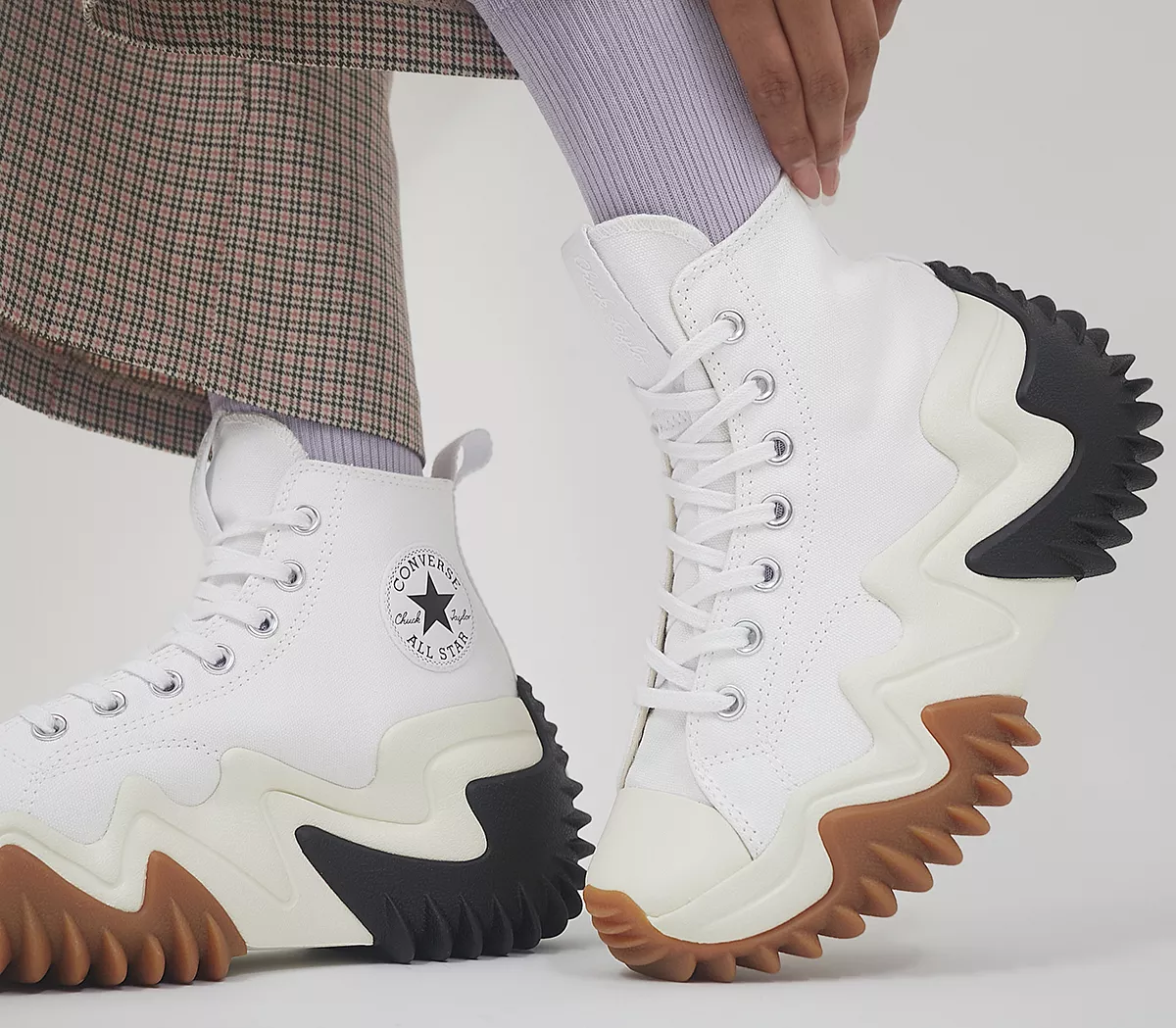 Converse Run Star Motion Platform Trainers White Black Gum