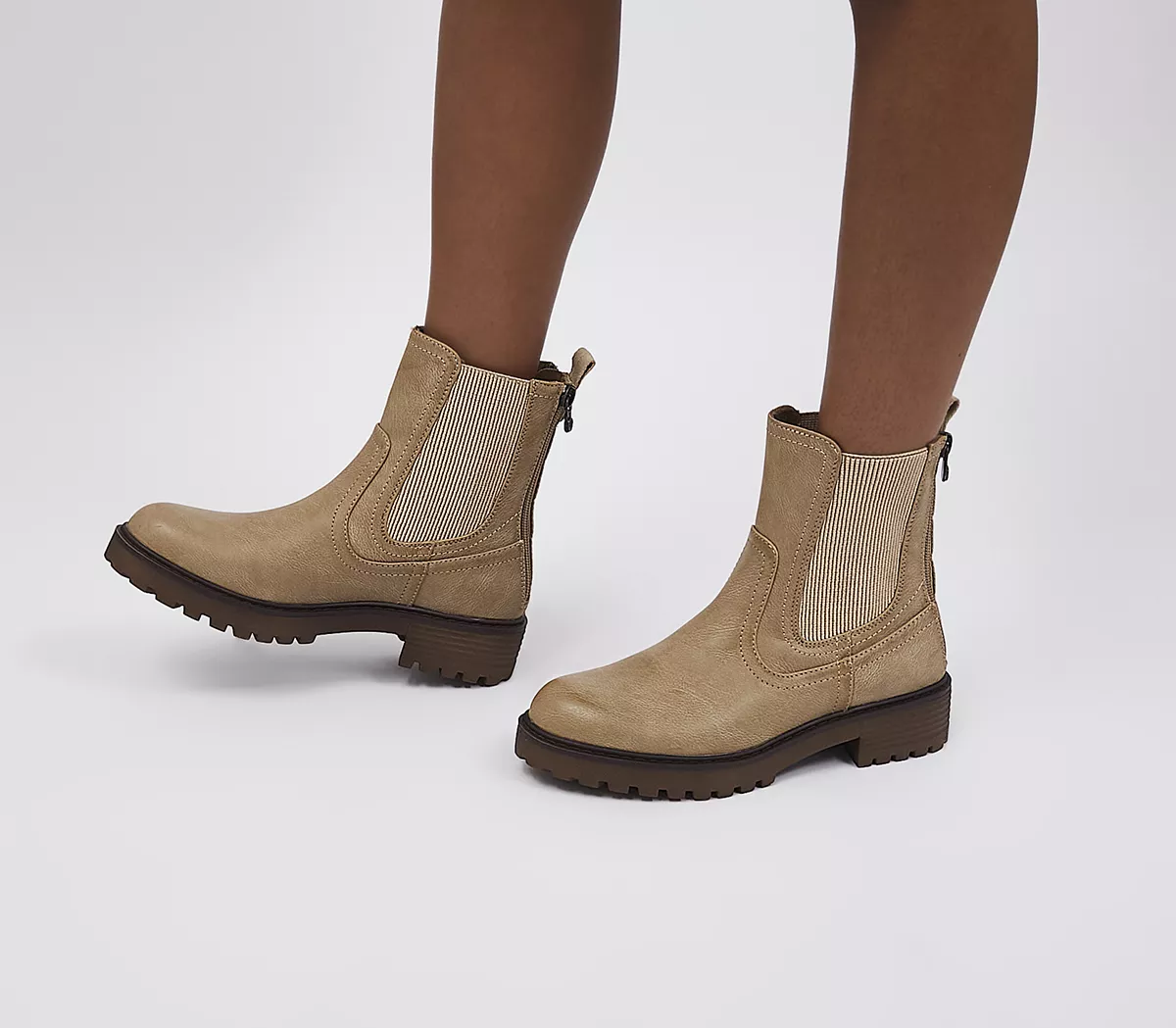 Blowfish Malibu Roben Chelsea Boots Cashew Local Sheriff