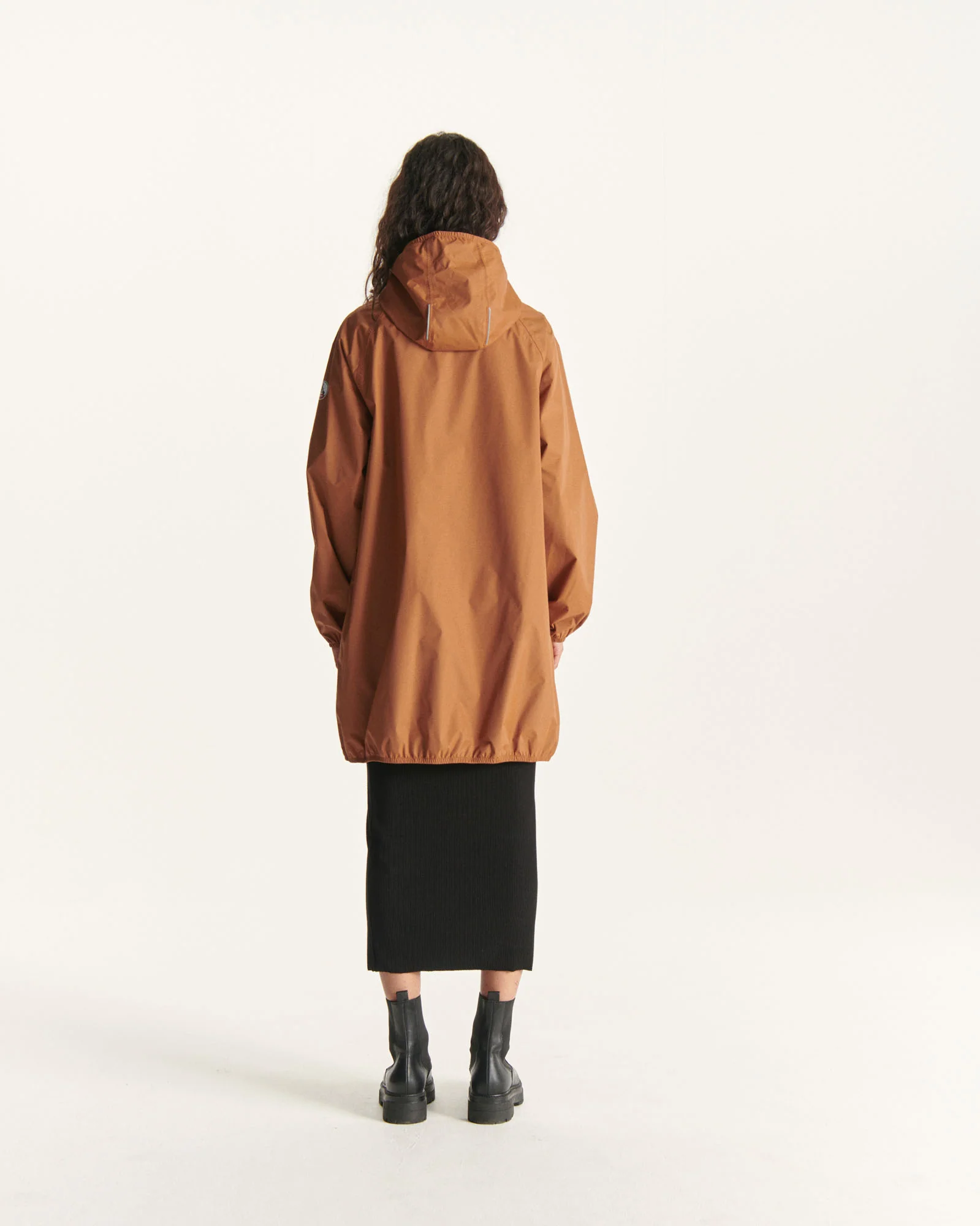 Caramel Copenhagen long hooded packable raincoat