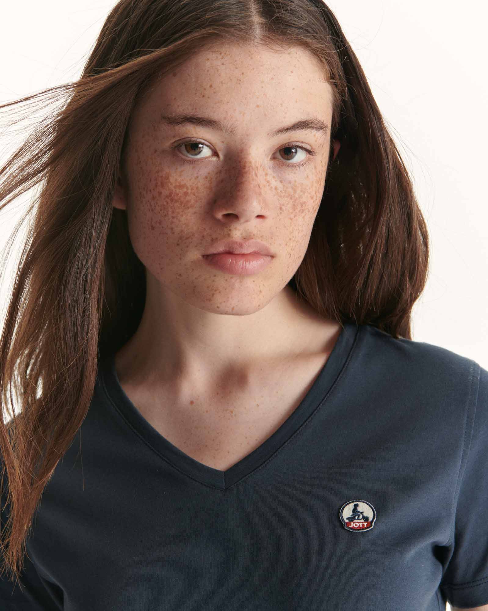 Plain V-neck organic cotton t-shirt Marine Cancun