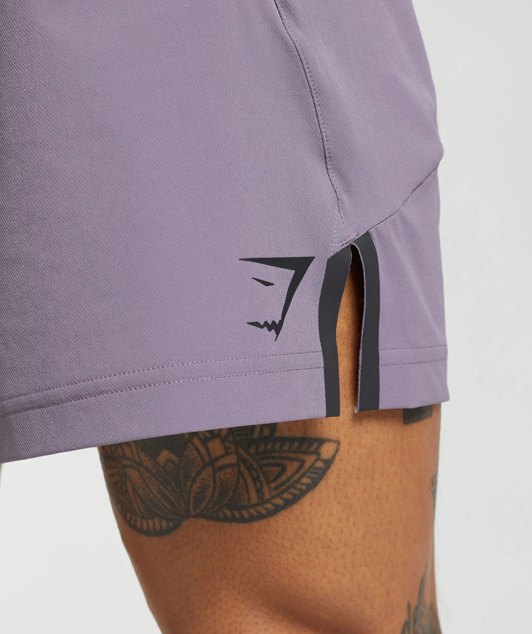 Apex 5" Hybrid Short