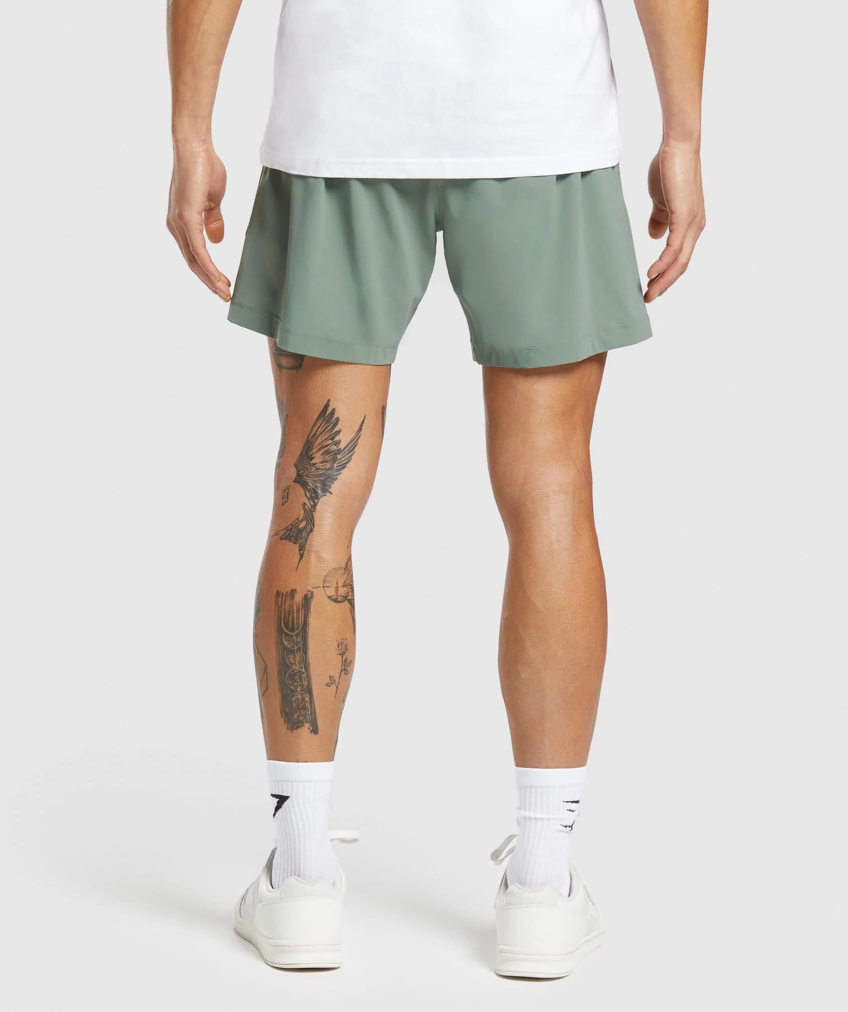 Hybrid 6" Shorts