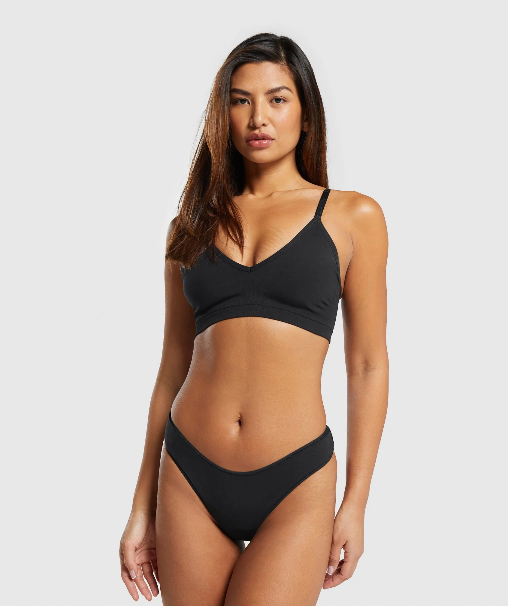 Seamless V Neck Bralette
