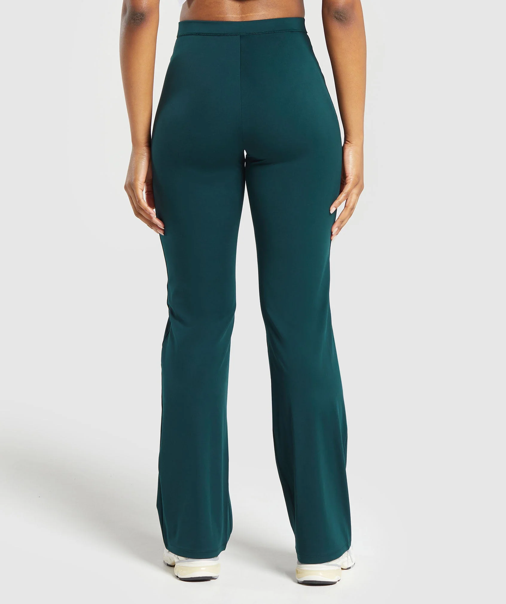 Everyday Regular Flared Leggings