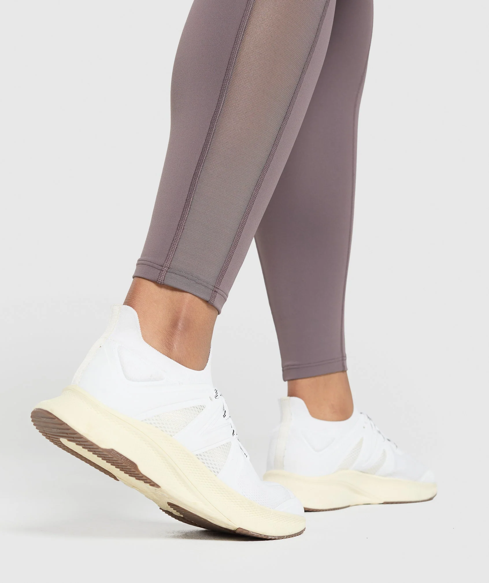 Mesh Placement Leggings