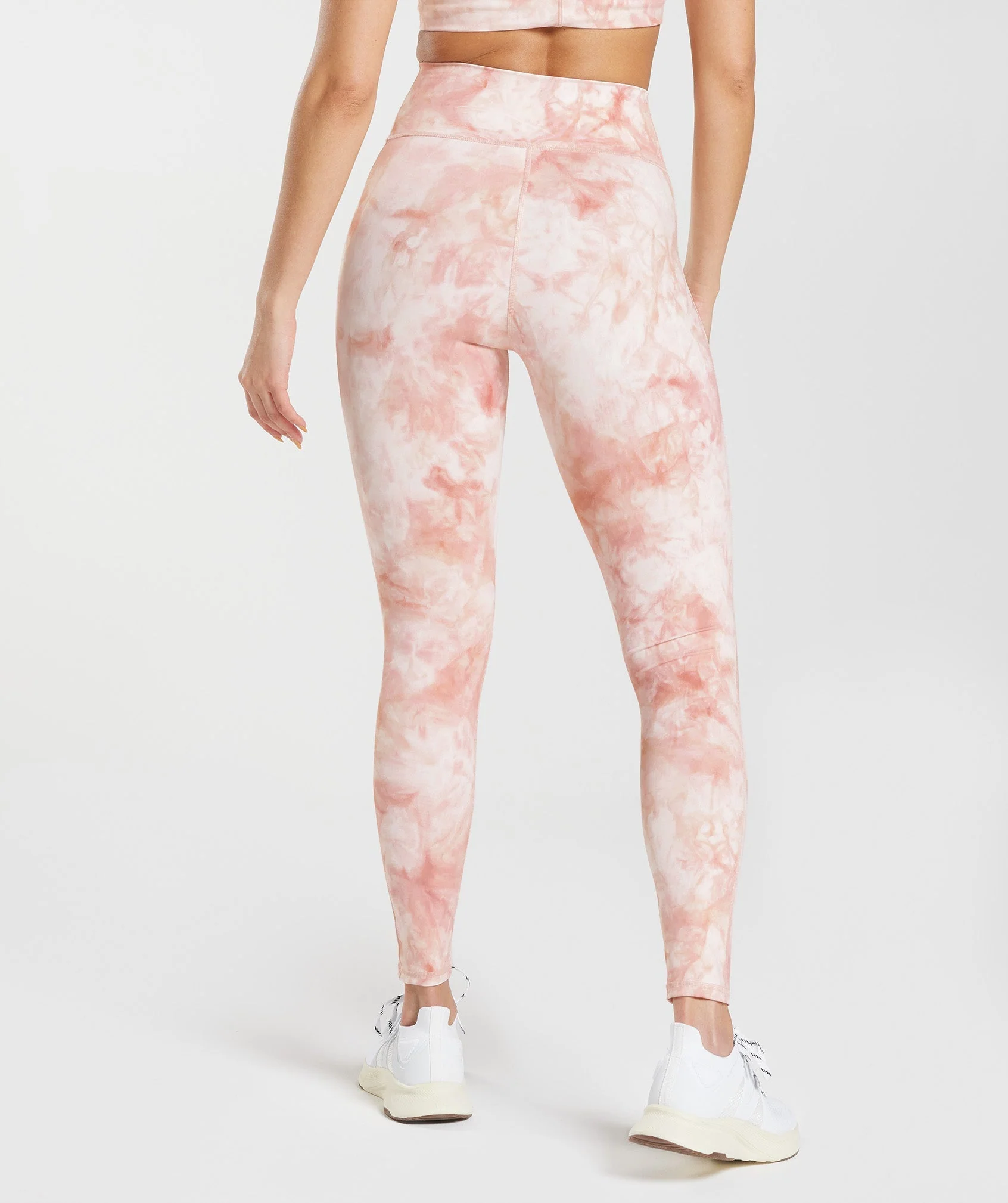 Elevate Spray Dye Leggings