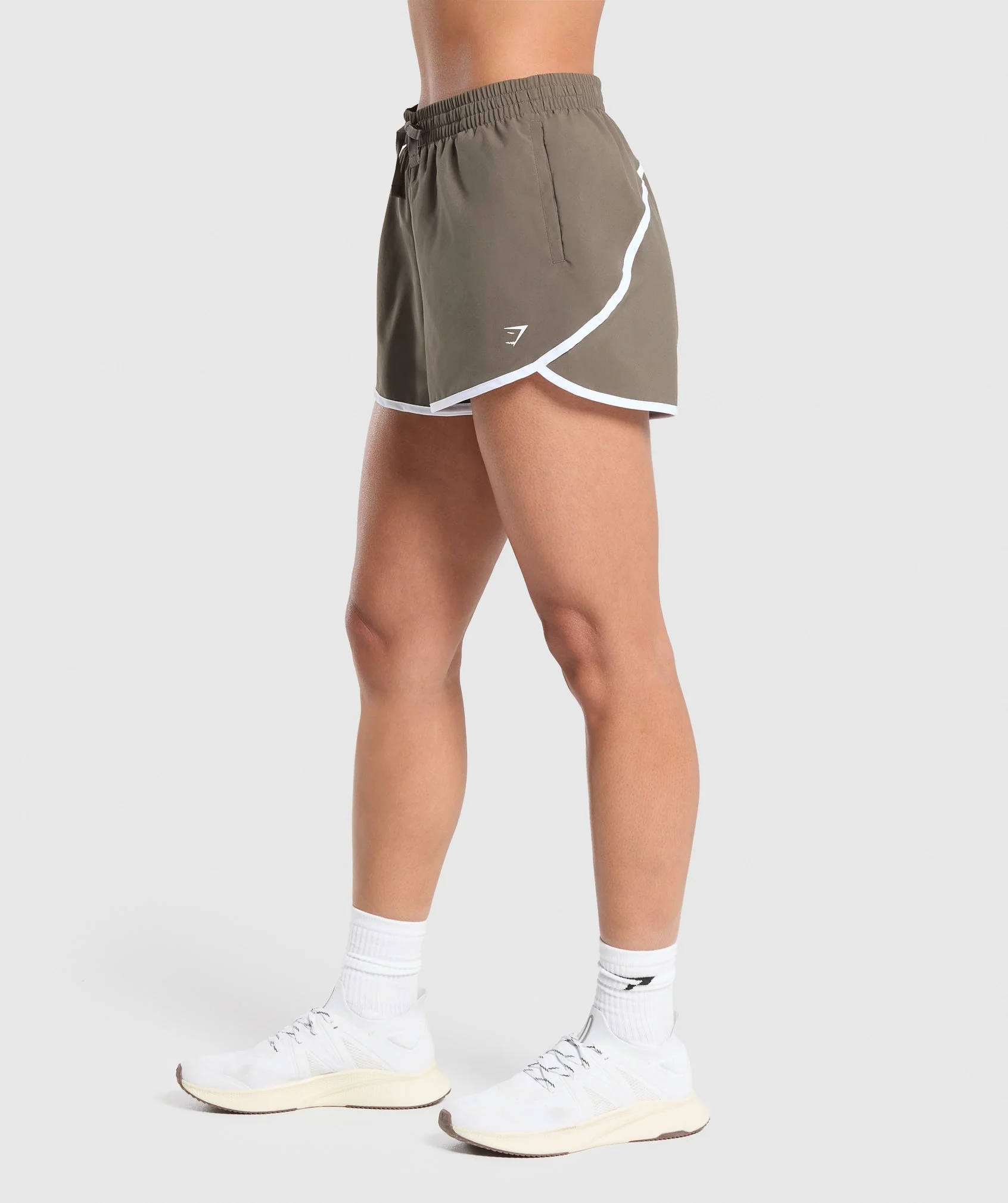 Training Contrast Loose Shorts 2.5"