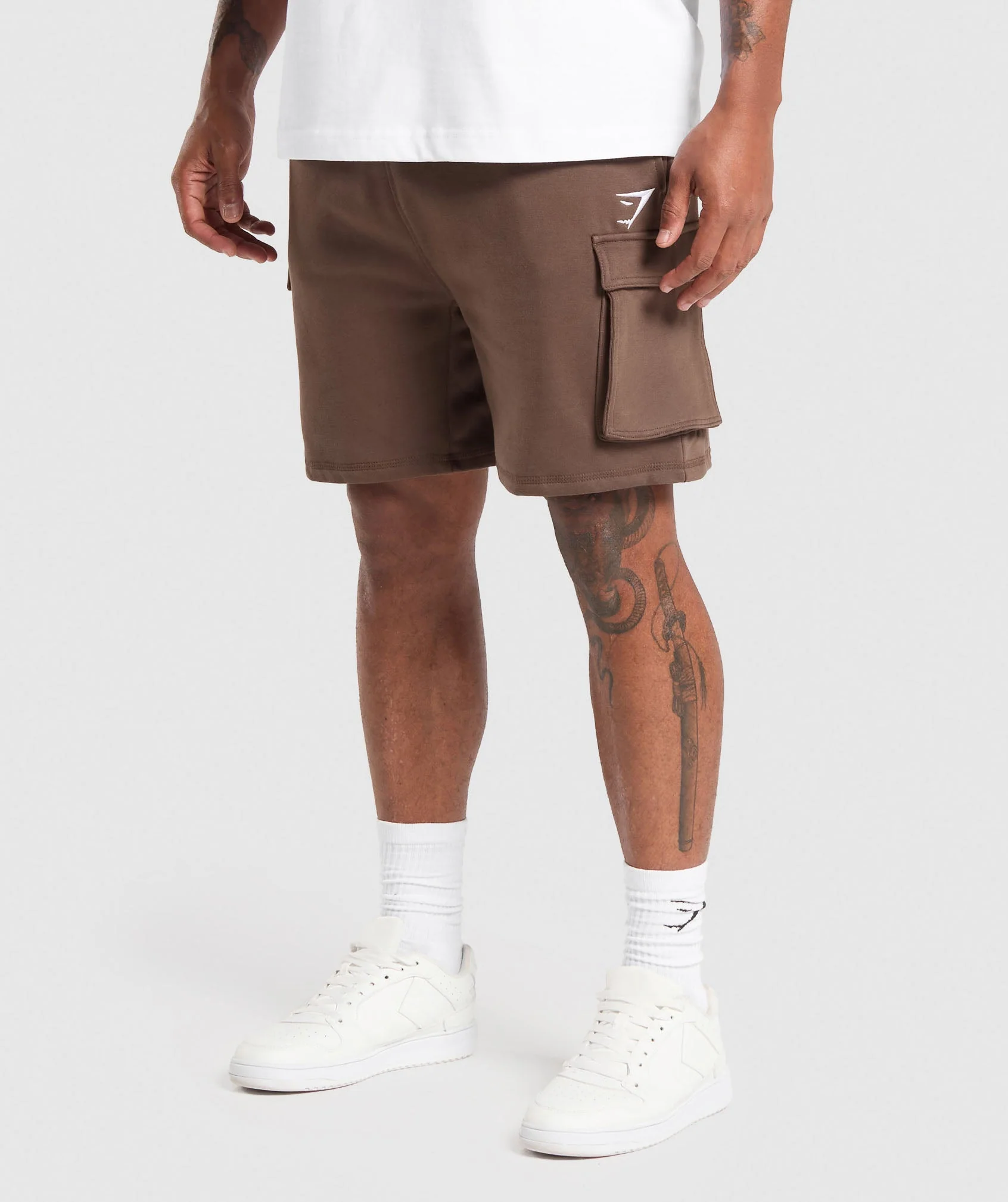 Crest Cargo 7" Shorts