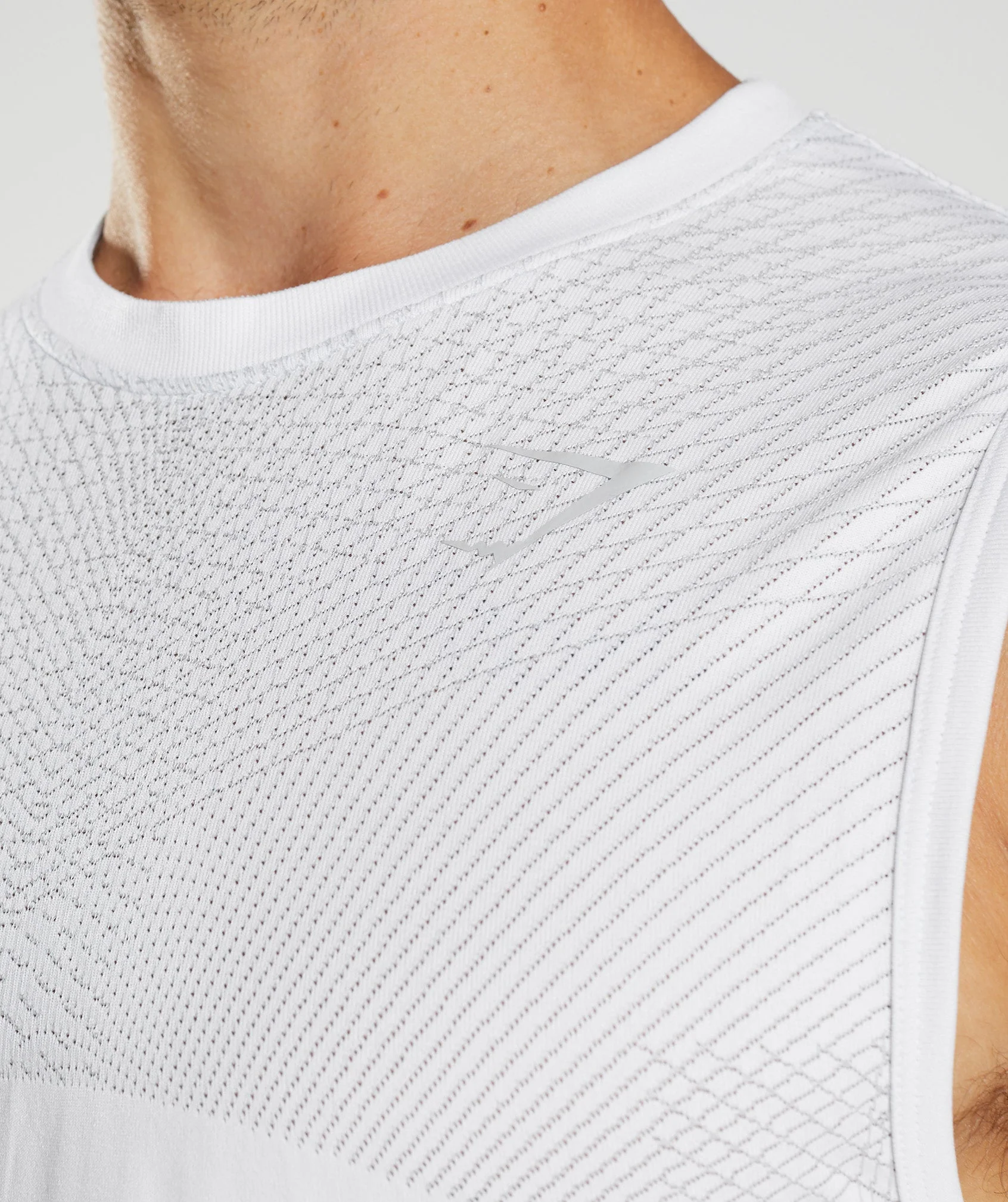 Apex Seamless Tank