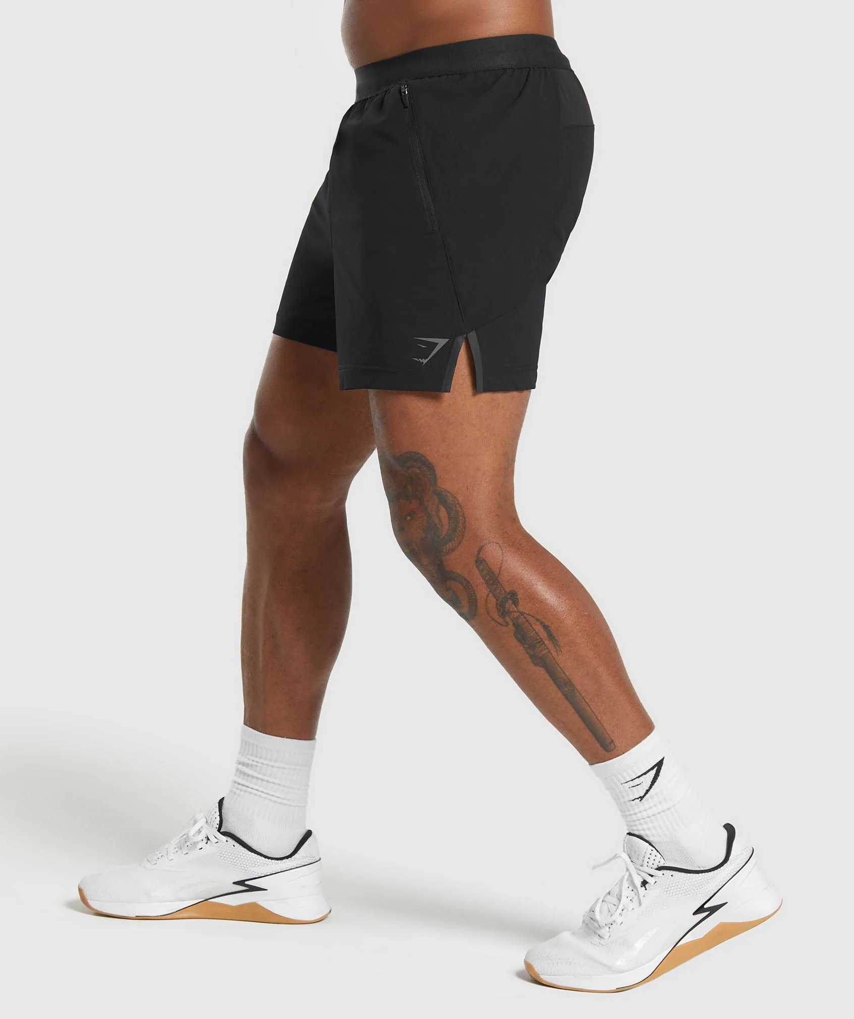 Apex 5" Hybrid Short