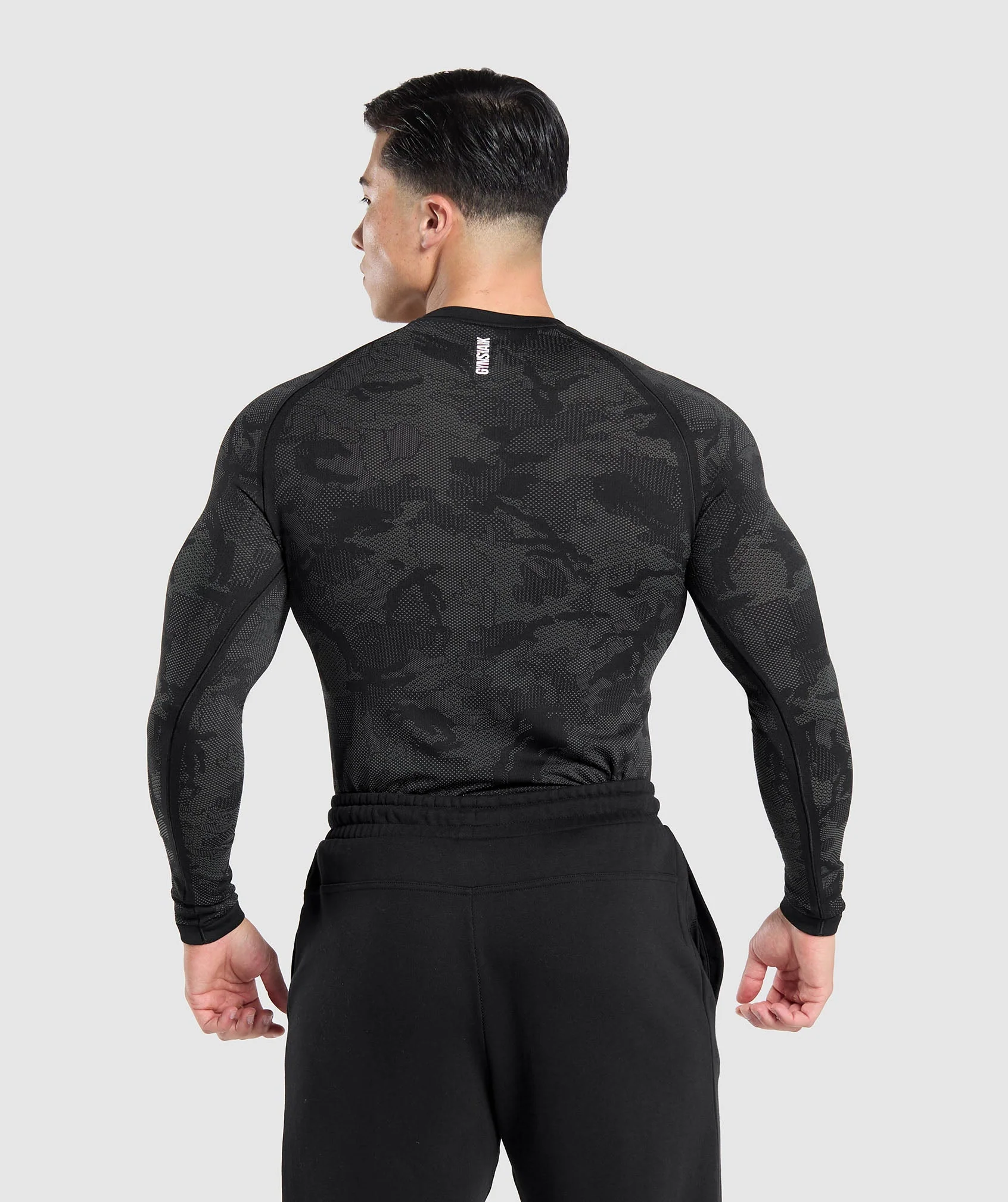 Geo Seamless Long Sleeve T-Shirt