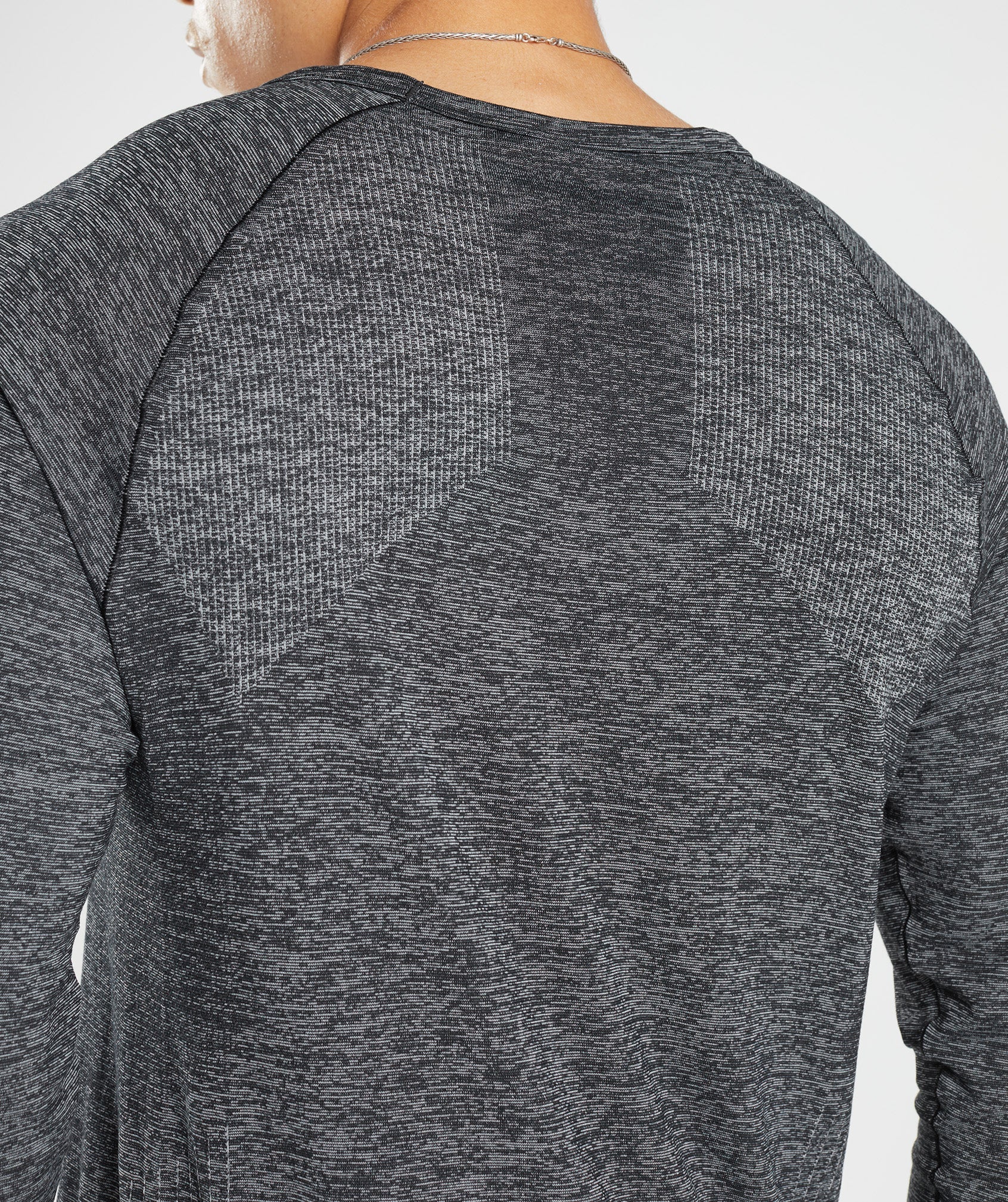 Retake Seamless Long Sleeve T-Shirt