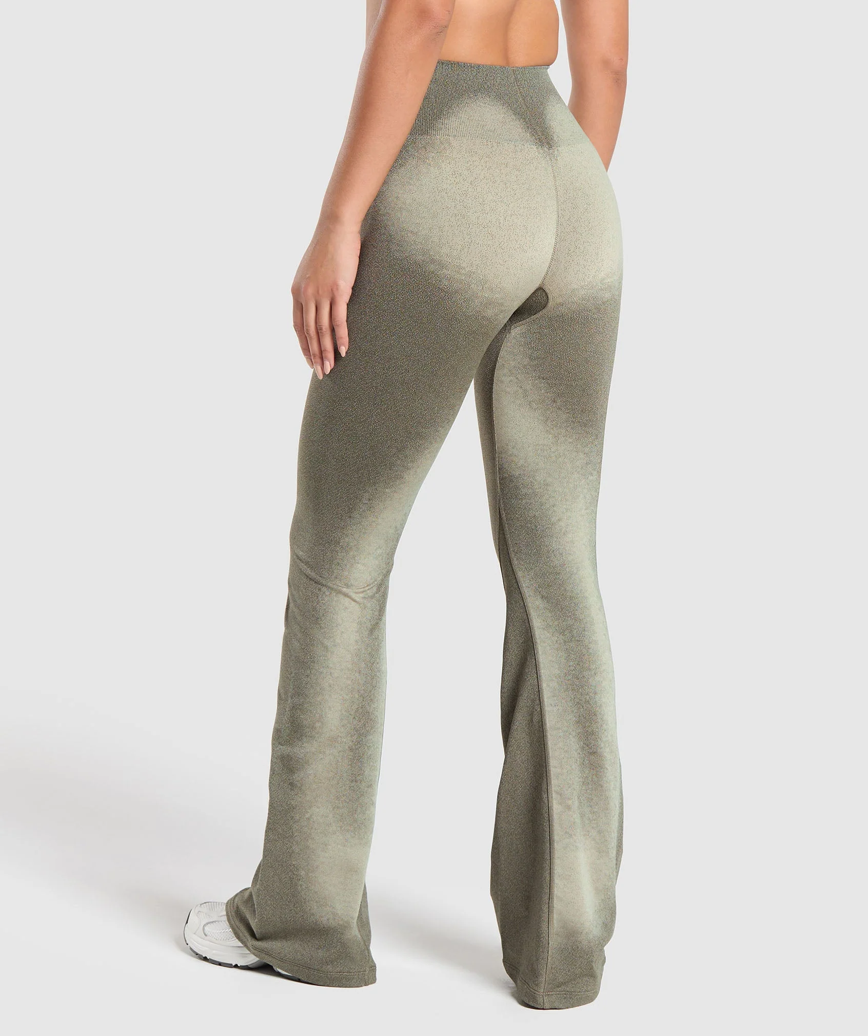Blur Seamless Flared Leggings