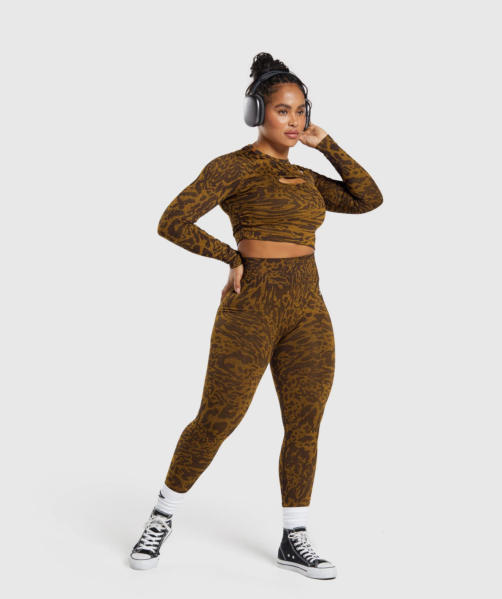 Adapt Safari Seamless Long Sleeve Crop Top