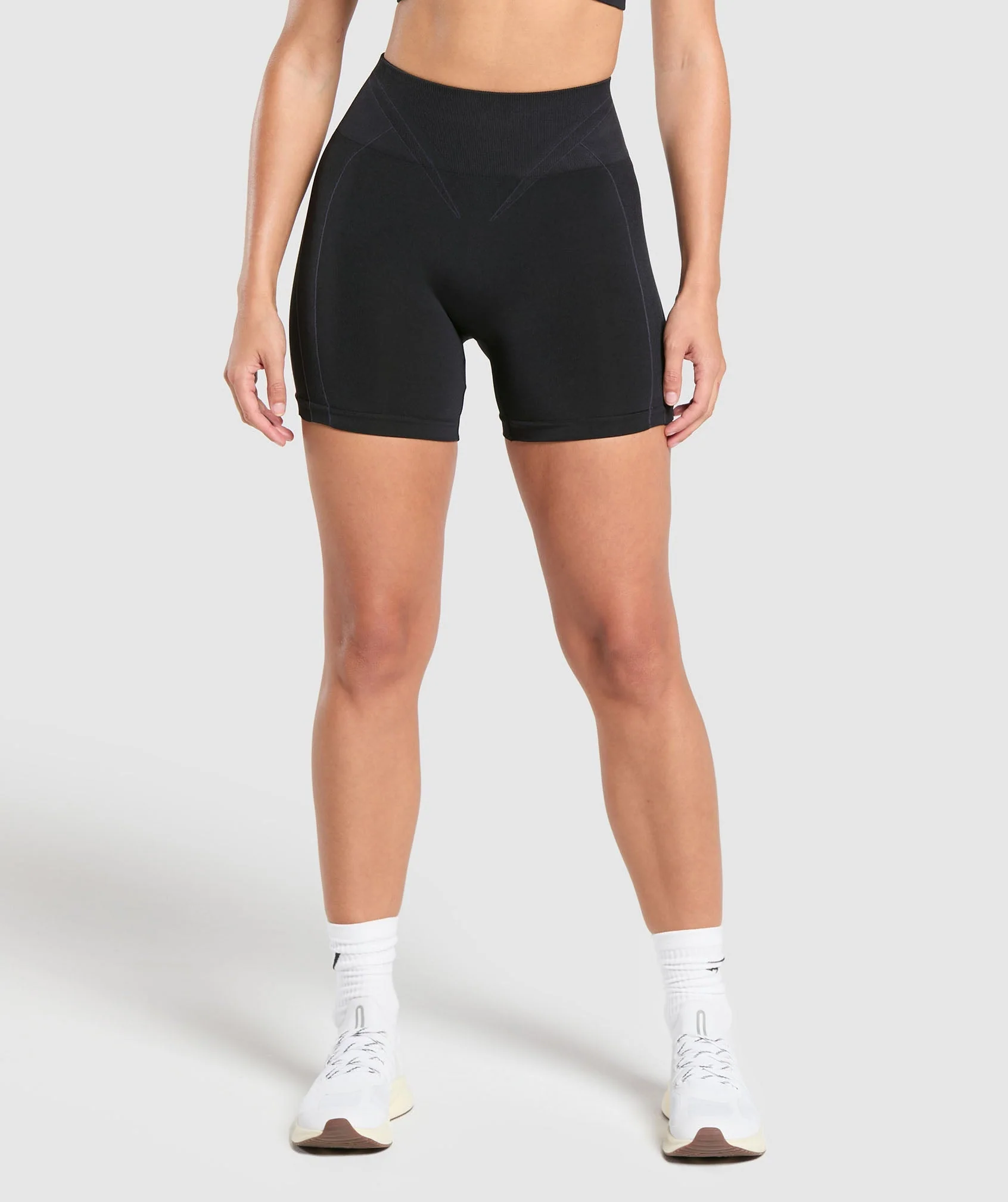 Apex Contrast Shorts