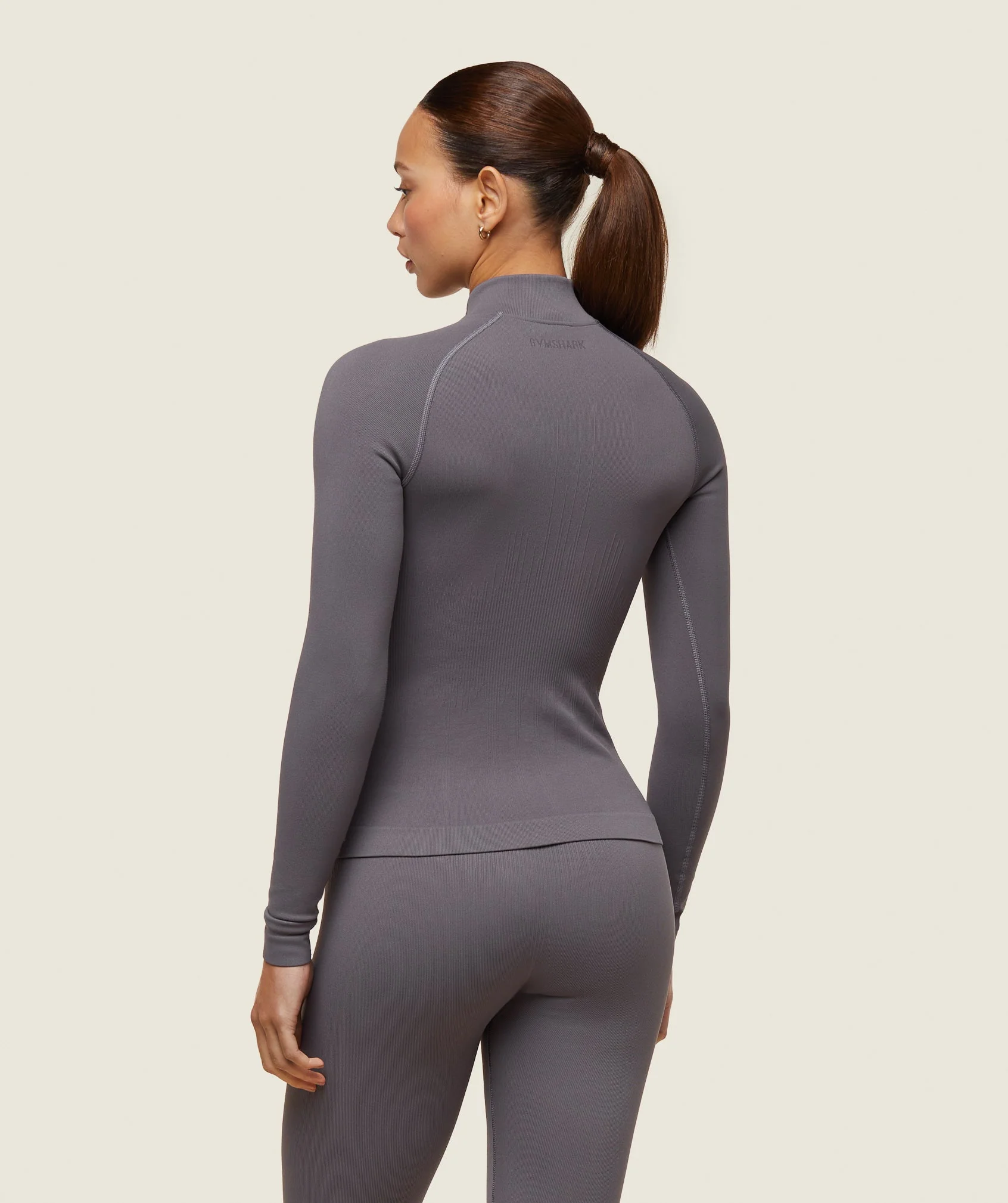 everywear Seamless Turtleneck
