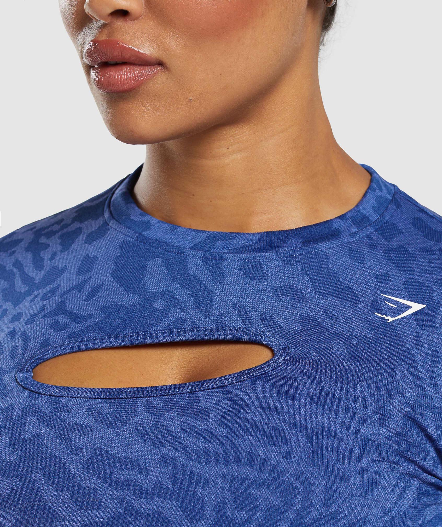 Adapt Safari Seamless Long Sleeve Crop Top